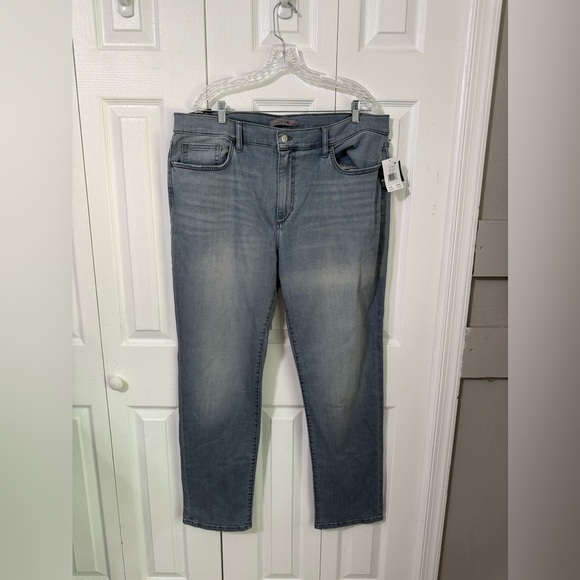Joe’s Jeans NWT Men’s Kinetic The Athletic Light Wash Soft Jeans size 40 x 32 - Picture 9 of 10